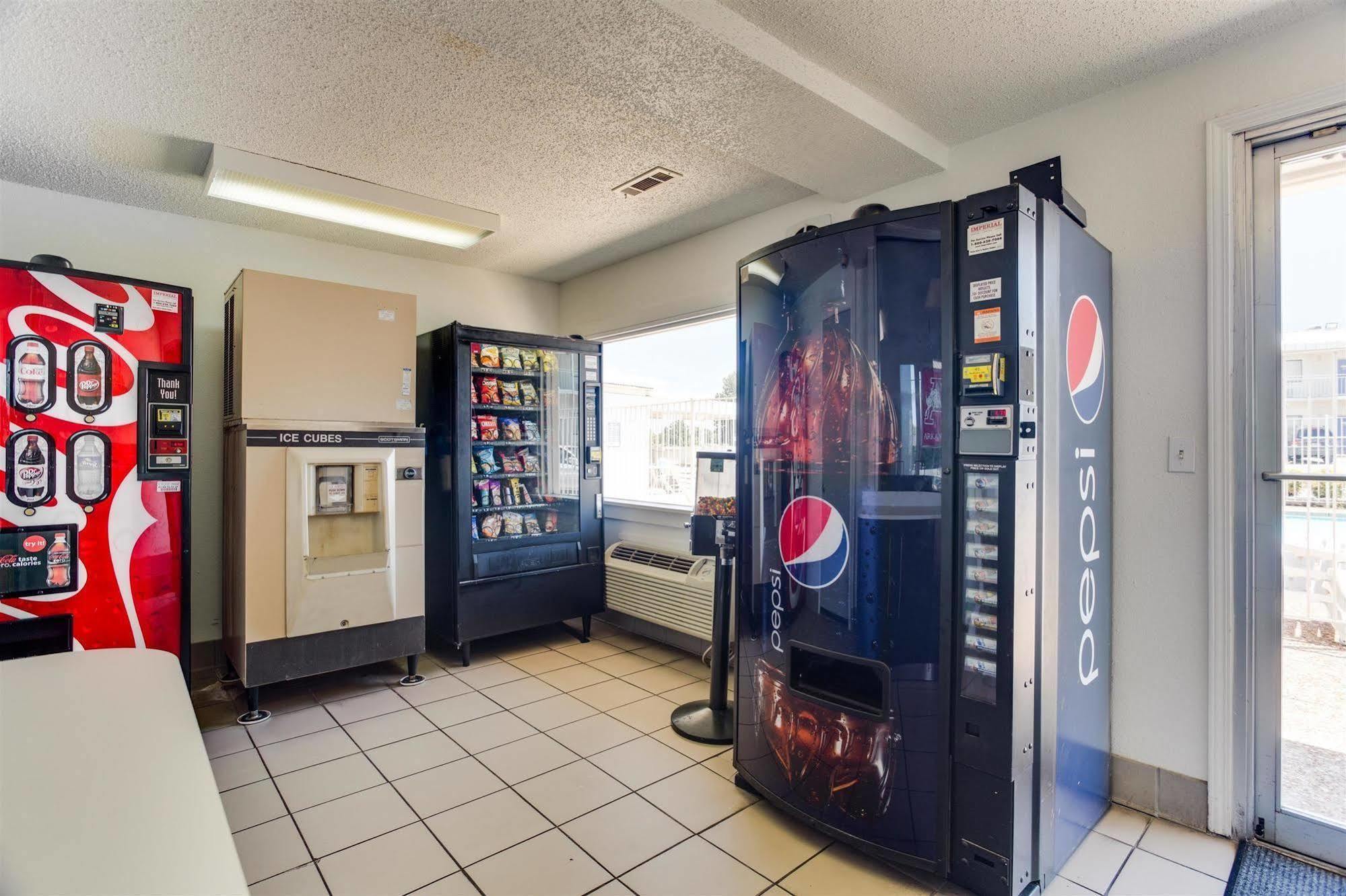 Motel 6-Fayetteville, Ar Ngoại thất bức ảnh