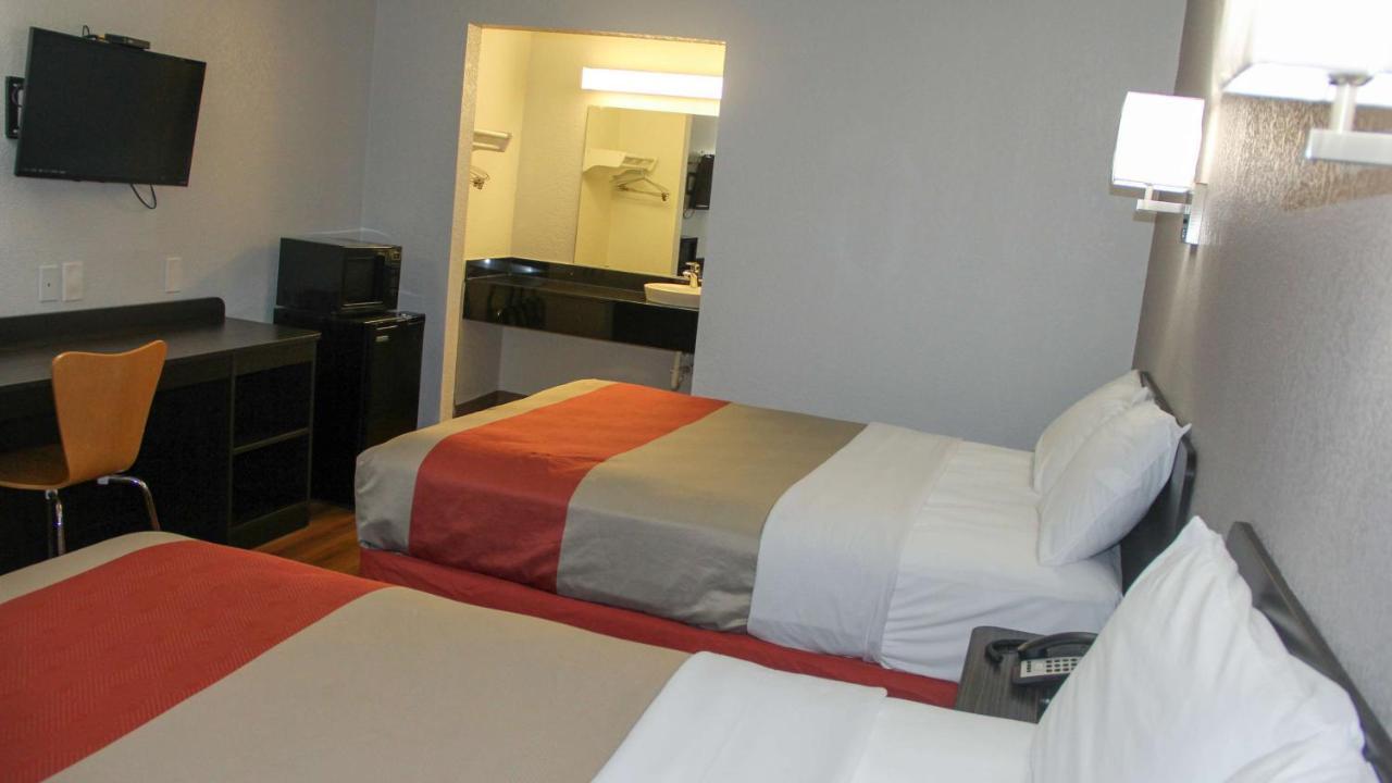 Motel 6-Fayetteville, Ar Ngoại thất bức ảnh