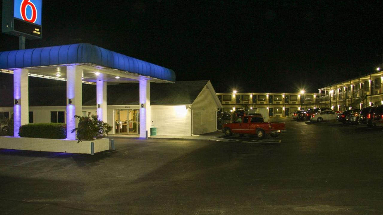 Motel 6-Fayetteville, Ar Ngoại thất bức ảnh