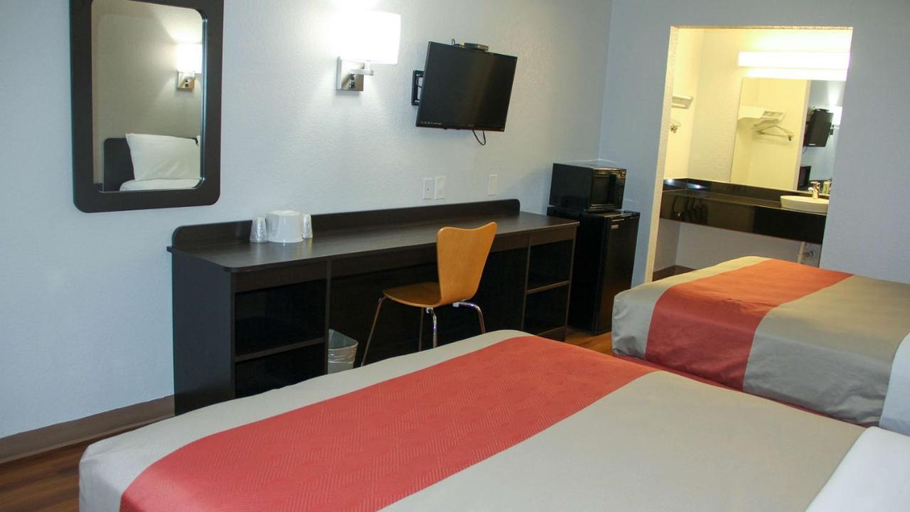 Motel 6-Fayetteville, Ar Ngoại thất bức ảnh