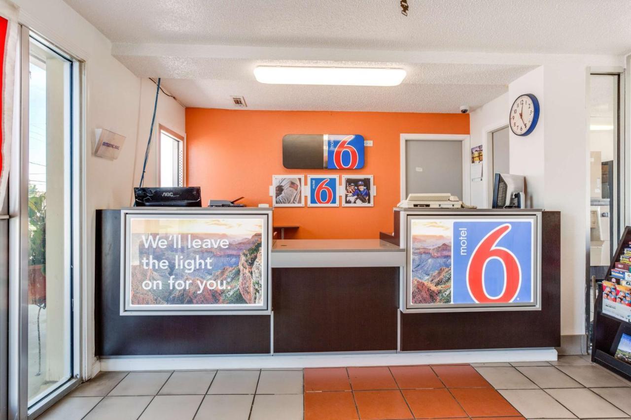 Motel 6-Fayetteville, Ar Ngoại thất bức ảnh